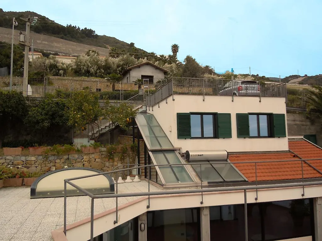 Villa Gabry B&B Ospedaletti 0*,  Italy