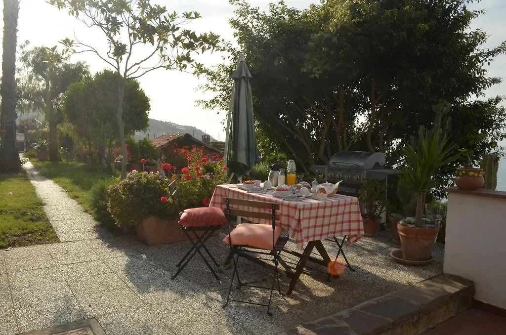 Villa Gabry B&B Ospedaletti 0*,